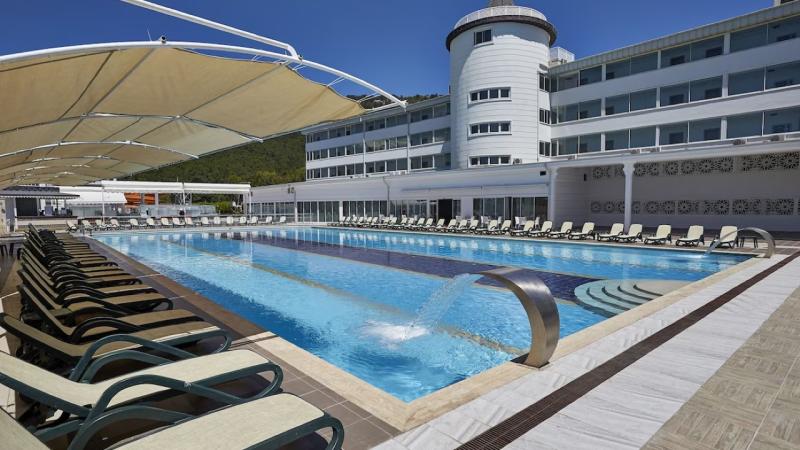 هتل Royal Towers آنتالیا نماي بيروني
