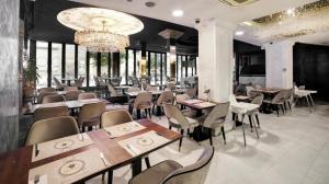 هتل WHITEMONARCH-وایت مونارش استانبول رستوران