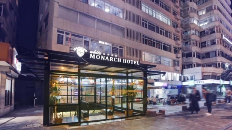 هتل WHITE MONARCH/وایت مونارش استانبول نماي بيروني