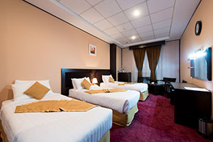 اتاق سه تخت هتل آساره تهران