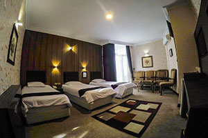 اتاق سه نفره هتل بلور تهران