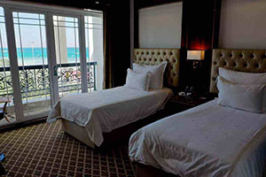 اتاق 2 تخت استاندارد رو به دریا هتل داریوش کیش