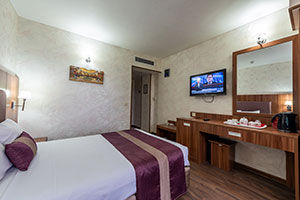 اتاق 1 نفره هتل پارسیان شیراز