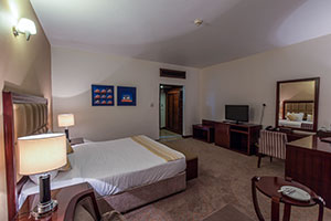 اتاق دو تخته رو به دریا هتل مارینا پارک کیش