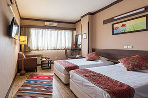 اتاق توئین هتل شیخ بهایی اصفهان