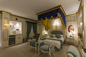 اتاق پرزیدنت رویال هتل قصر مشهد 1