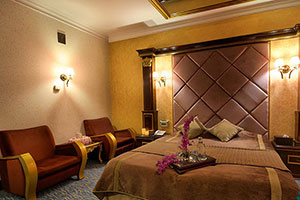 اتاق یک تخته هتل قصر مشهد