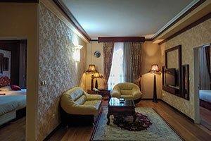 سوئیت رویال نور هتل قصر الضیافه مشهد