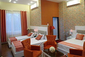 اتاق چهار تخته هتل ایرانیان قزوین