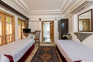 اتاق دو تخته توئین vip هتل ملک التجار یزد
