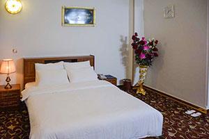 اتاق یک تخت هتل فردوس چابهار
