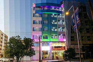 نمای ساختمان هتل آپارتمان رز ریحان شیراز
