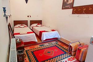 اتاق دو تخت توئین (اقاقیا) سرای سنتی شعرباف یزد