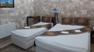 هتل سنتی حمیدرضا زرگر یزد سه تخته