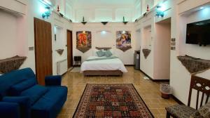 هتل سنتی عمارت مالمیر یزد سه دری