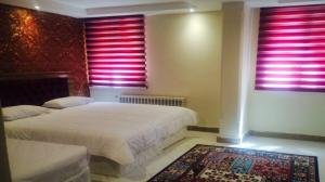 هتل آپارتمان شریف جواهری مشهد سوئیت 4 تخت