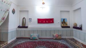 اقامتگاه بوم گردی خانه مروی اصفهان اتاق اردیبهشت برای 6 نفر 