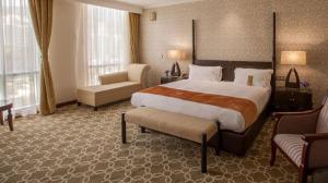 هتل اسپیناس پالاس تهران دو تخت دبل روبه شهر(16تا20)