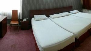 هتل آپارتمان سخاوتی مشهد اتاق سه تخت
