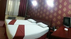 هتل آپارتمان سخاوتی مشهد اتاق دو تخت توئین