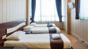 هتل درسا تهران اتاق سه تخته برای مهمان خارجی