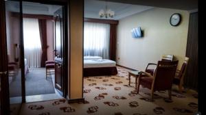 هتل نور مشهد آپارتمان سه خوابه هفت نفره