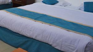 هتل سنتی لاله یزد دو تخت دبل