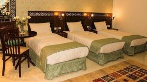 هتل وکیل شیراز سه تخت