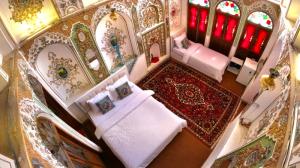 هتل سنتی سهروردی اصفهان اتاق وی آی پی شیخ بهایی /خیام