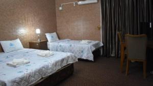 هتل شاهان چابهار سوئیت سه تخت