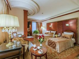 هتل بین المللی قصر طلایی مشهد دو تخت دبل پاناروما