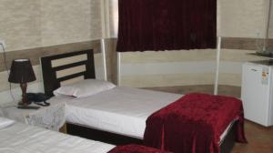 هتل امین کرمان دو تخت توئین