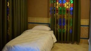 هتل یلو آران و بیدگل دو تخت