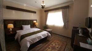 هتل آرماندیس اصفهان یک تخت