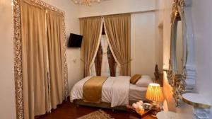 هتل بوتیک سنتی کرمانشاه  یک تخت شاپور