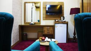 هتل راسپینا قم سوئیت دوخواب چهار تخت حرم نما