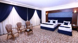 هتل فیروزه توس مشهد  سه تخت رویال