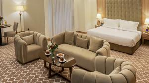 هتل میثاق ملل مشهد سوئیت دو تخت دبل کینگ