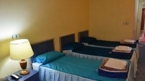 هتل شهرداری خرم آباد دو تخت