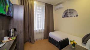 هتل Median Hotel City Center ایروان Single