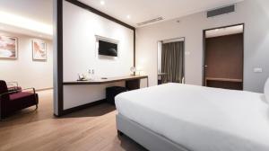 هتل Double tree by hilton ایروان family room
