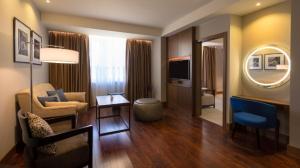 هتل Radisson BLU ایروان family room