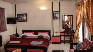 هتل آپارتمان هشت بهشت اصفهان سوئیت دو تخت دبل 