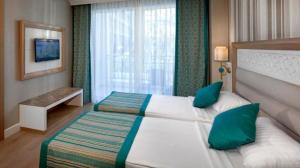 هتل Karmir Resort آنتالیا دو تخت 