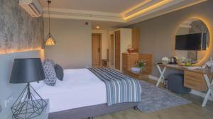 هتل Greenwood Suites Resort آنتالیا یک تخت 