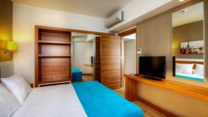 هتل Grand Park Lara آنتالیا یک تخت 