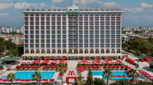 هتل Megasaray Westbeach آنتالیا نماي بيروني