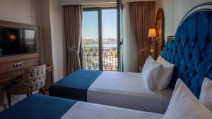 هتل نوا پلازا پرا استانبول - nova plaza pera Twin Room with Sea View