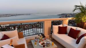 هتل سی وی کی استانبول Terrace Suite with Bosphorus View - Lounge Access