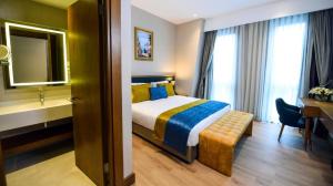 هتل چر استانبول - Cher Hotel Deluxe Double or Twin Room with City View